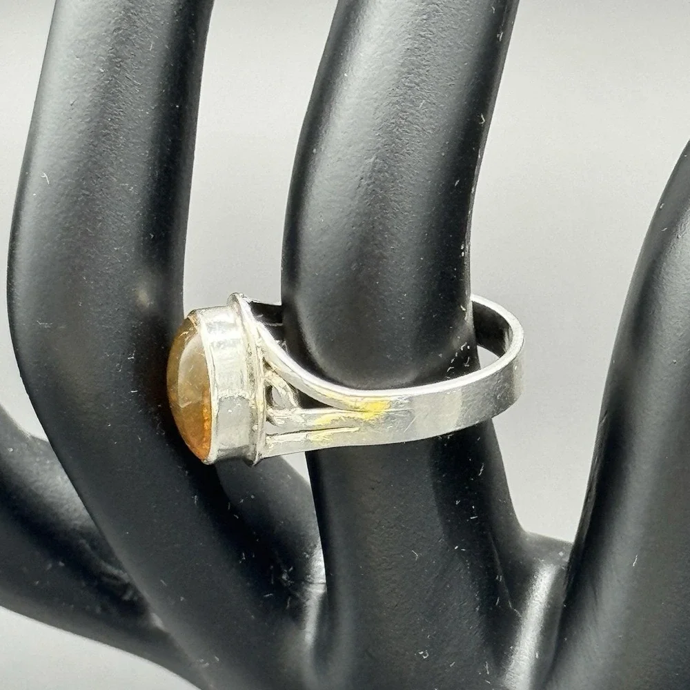 The Unbranded Brand elegant sterling